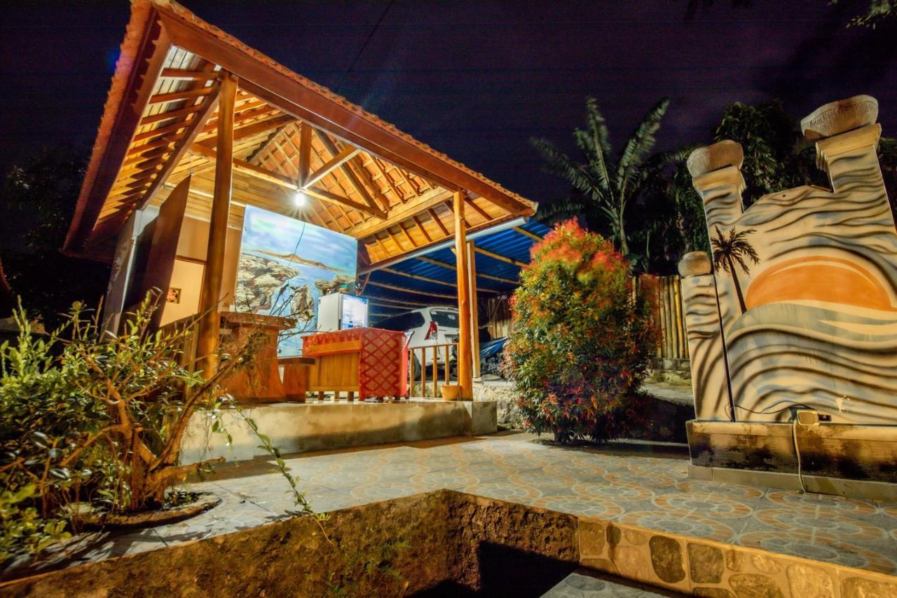Batununggul Green Valley Bungalow מראה חיצוני תמונה